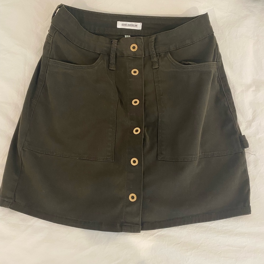 Good American dark green skirt